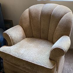 Swivel Chair 