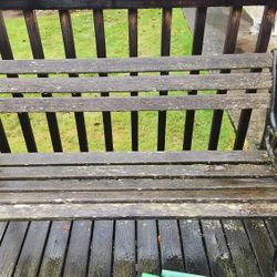 FREE - Outdoor Seating Bench