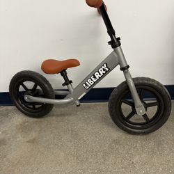 12"  BALANCE BIKE