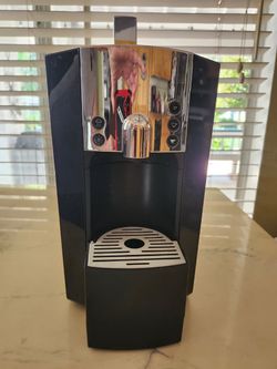 Black Verismo by Starbucks Automatic Coffee Machine
