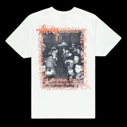 STUSSY CLASSROOM TEE SIZE LARGE