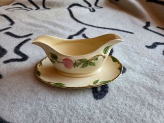 Vintage Franciscan Desert Rose Gravy Dish