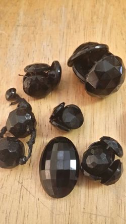 VINTAGE CZECH GLASS BUTTONS DIFFERENT SIZES