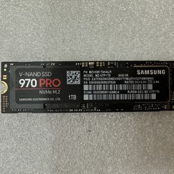 Samsung 970 EVO MZ•V7P1T0 1TB NVMe M.2 SSD