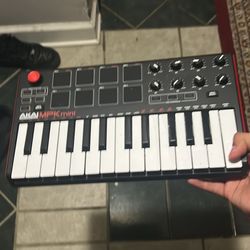 Professional Akai Mpk Mini