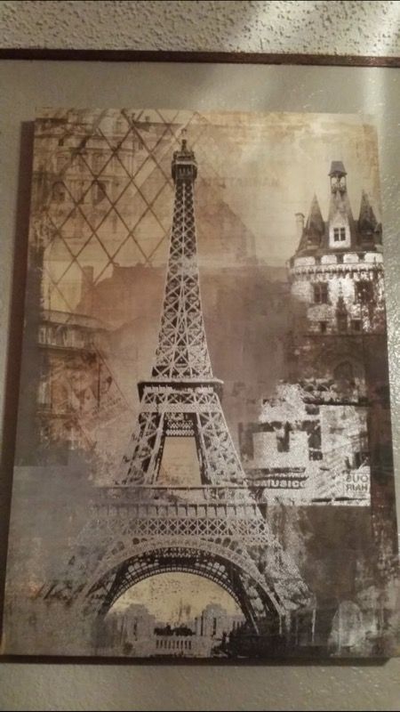 Paris Eiffel Tower Wall Art 23 Inches Wide 35 Long For In San Antonio Tx Offerup