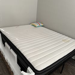 Full Size Bed