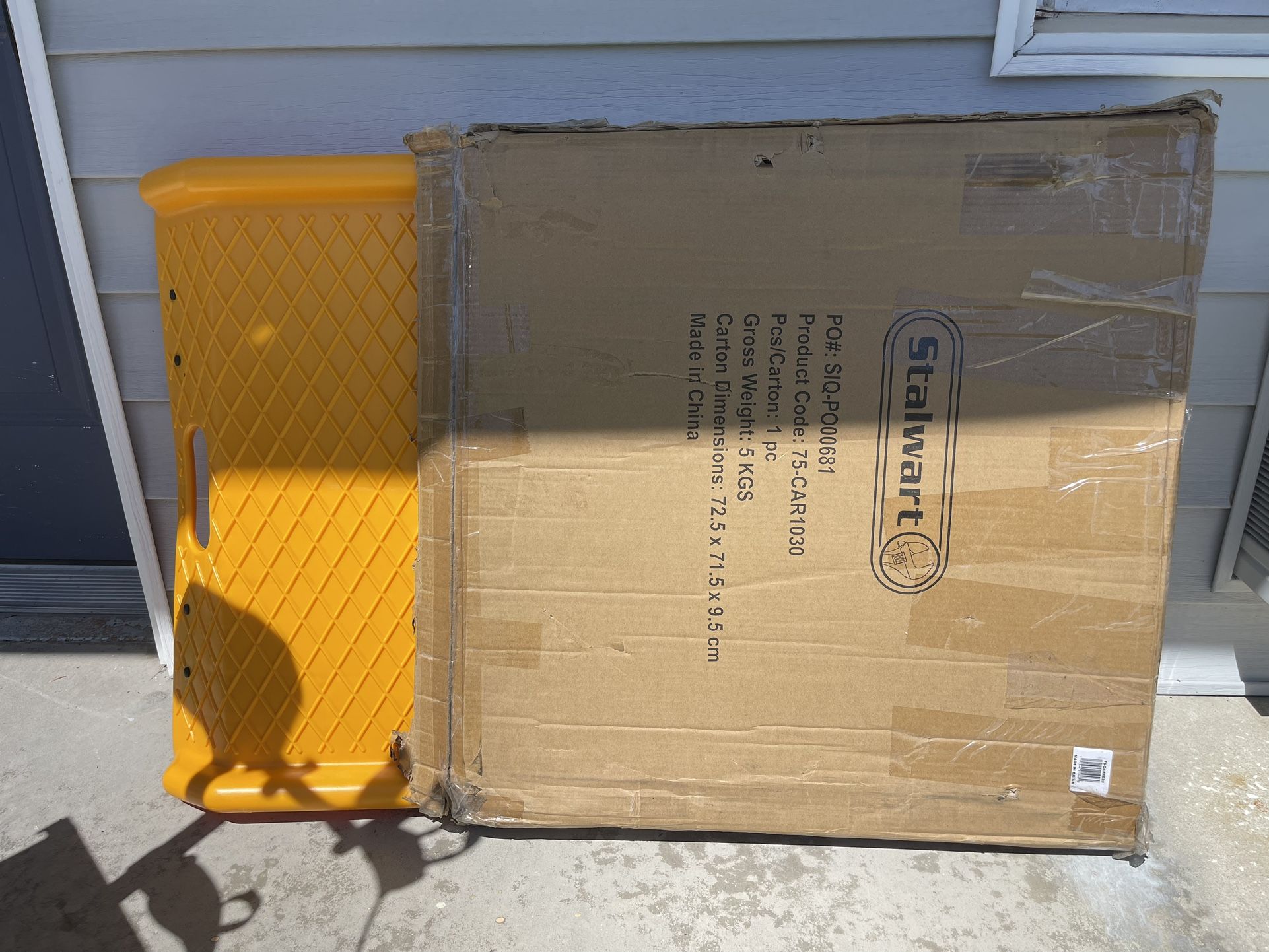 Stalwart Lightweight Plastic Ramp