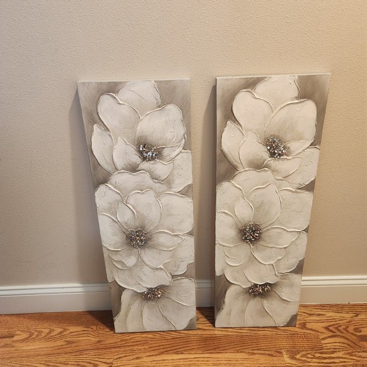 Set Of 2 Canvases