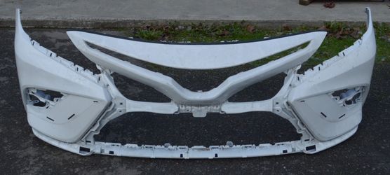 USED REF#U0534 || 2021-2024 TOYOTA CAMRY || FRONT BUMPER COVER ONLY
