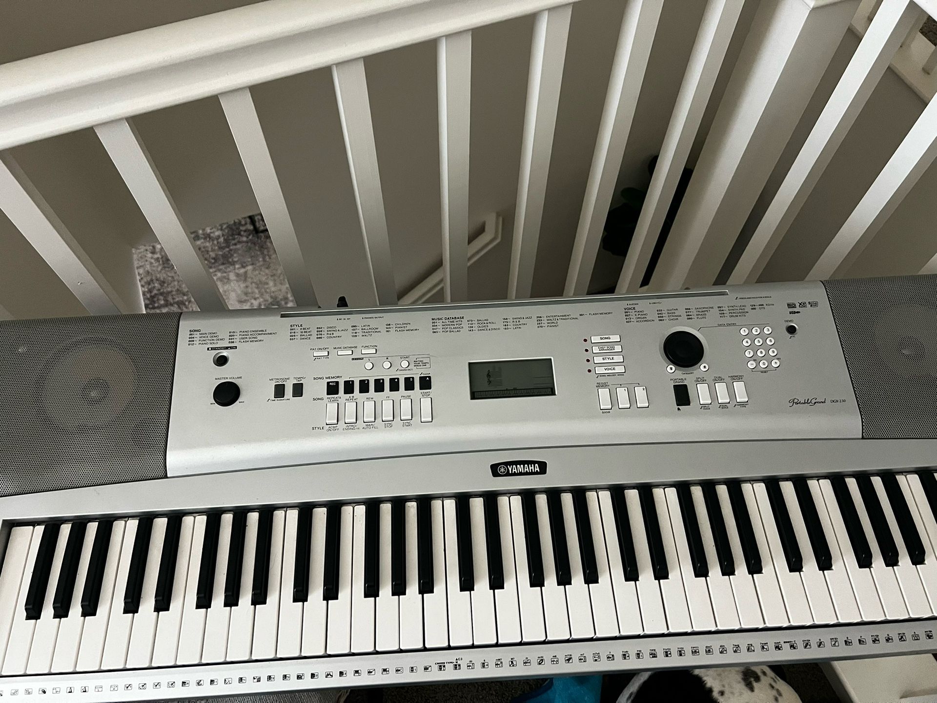 Yamaha Thx-230 Keyboard