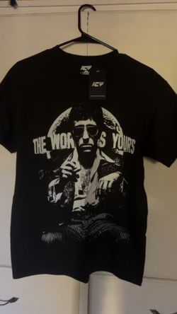 Icy graphic shirt