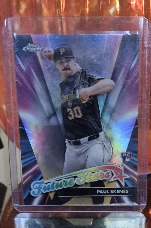2024 Topps CHROME Update - Future Stars
FSU-17 Paul Skenes, Pittsburgh
Pirates