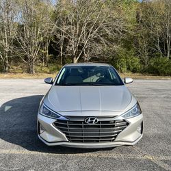 2020 Hyundai Elantra