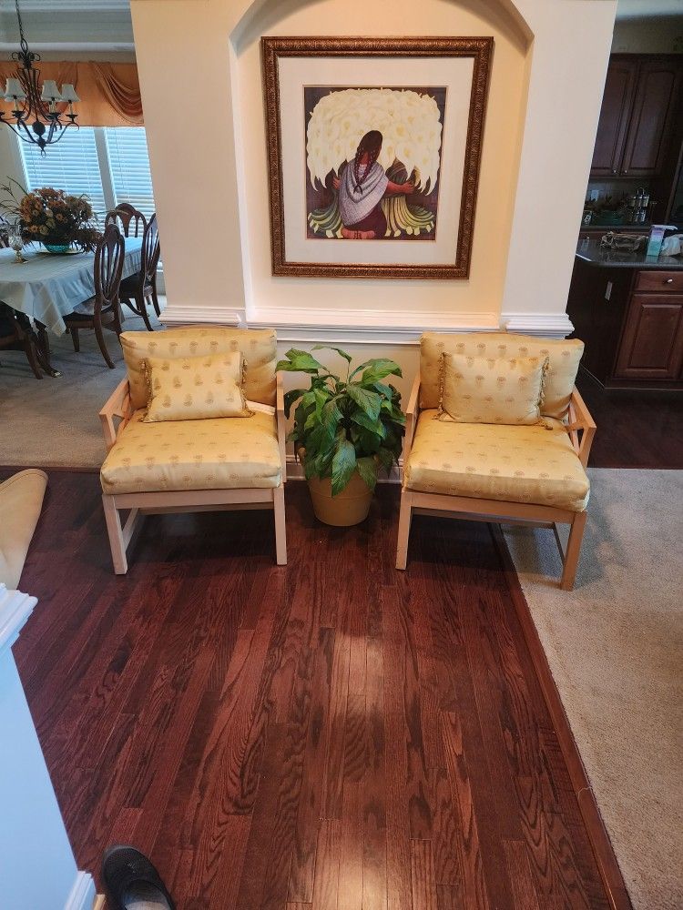 2 ANTIQUE CHAIRS $120 FOR EACH ONE OR BUY BOTH $240