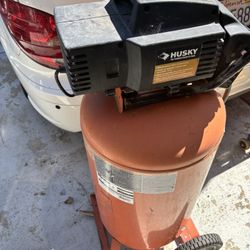Husky Air Compressor 25 Gal