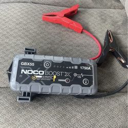 Cordless Battery Jump Starter 