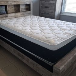 NEW QUEEN PILLOW TOP MATTRESS WITH BOX SPRING ♨️ Bed frame is not available