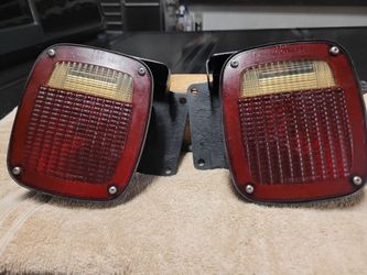 Left , Right step side tail lights