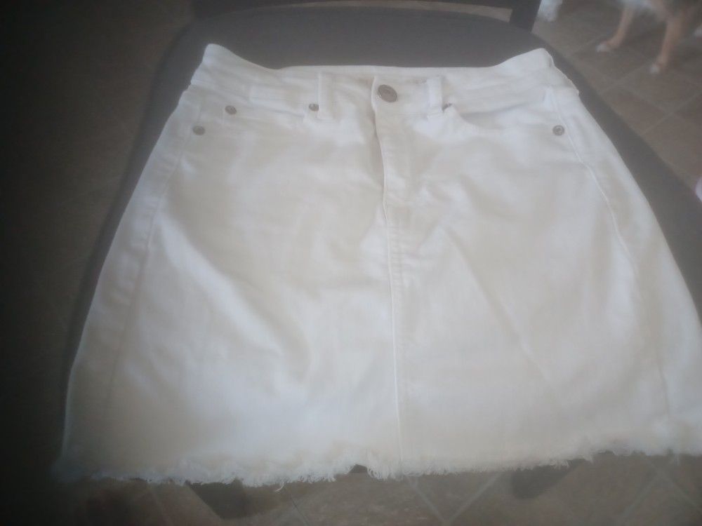 American Eagle Skirts And Shorts Size 0-6