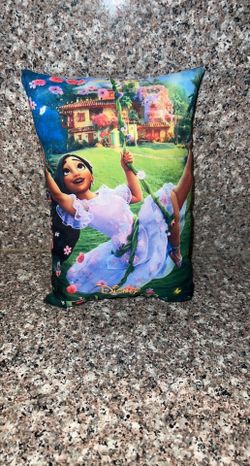 Isabella Mini Pillow