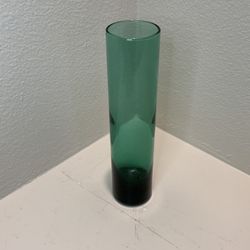 Vintage Mid-Century Modern Hand Blown Green Glass Vase (Murano Style)