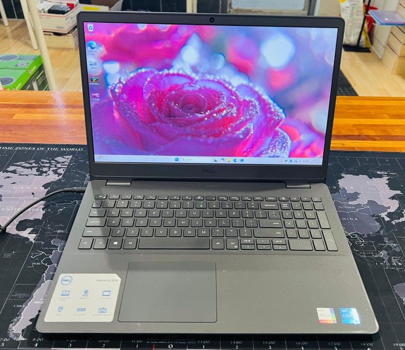 DELL INSPIRON 3501 Core i5-1135G7 2.40GHz 16GB  256GB SSD Windows 11