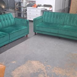 New 2 Modern Green Velvet Futon Sofa See Pictures For Dimensions 