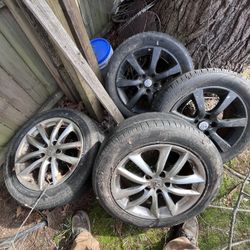 infiniti wheels 