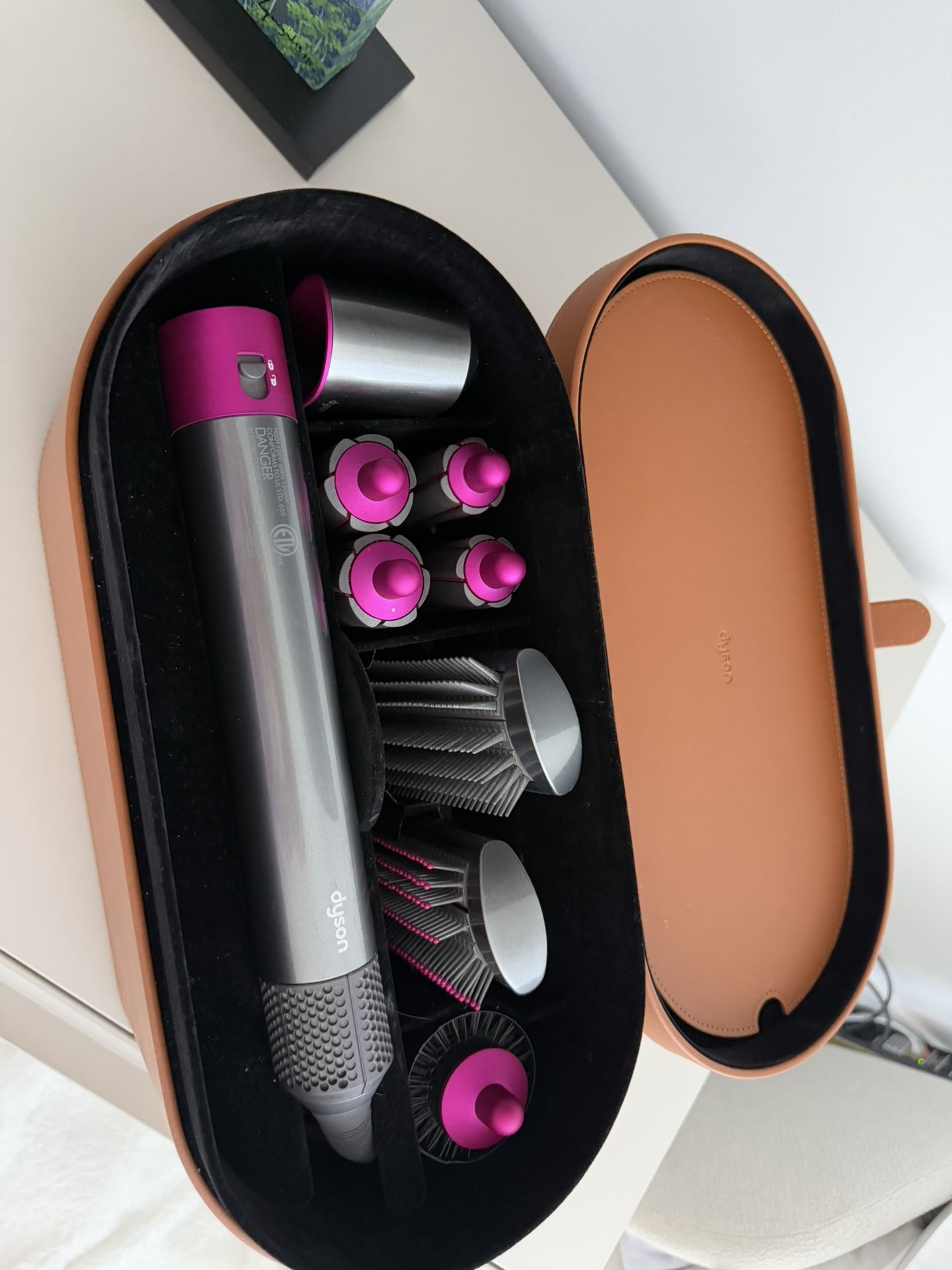 Dyson airwrap