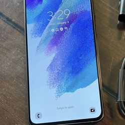 Factory unlocked Samsung Galaxy S21 5G 128GB