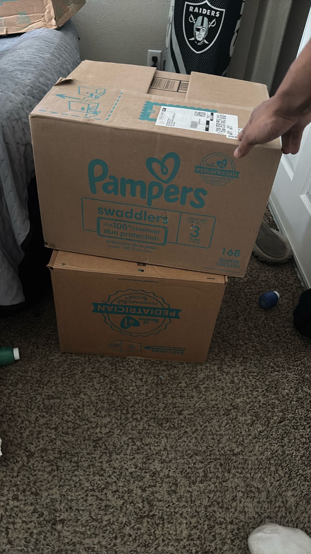 Pampers