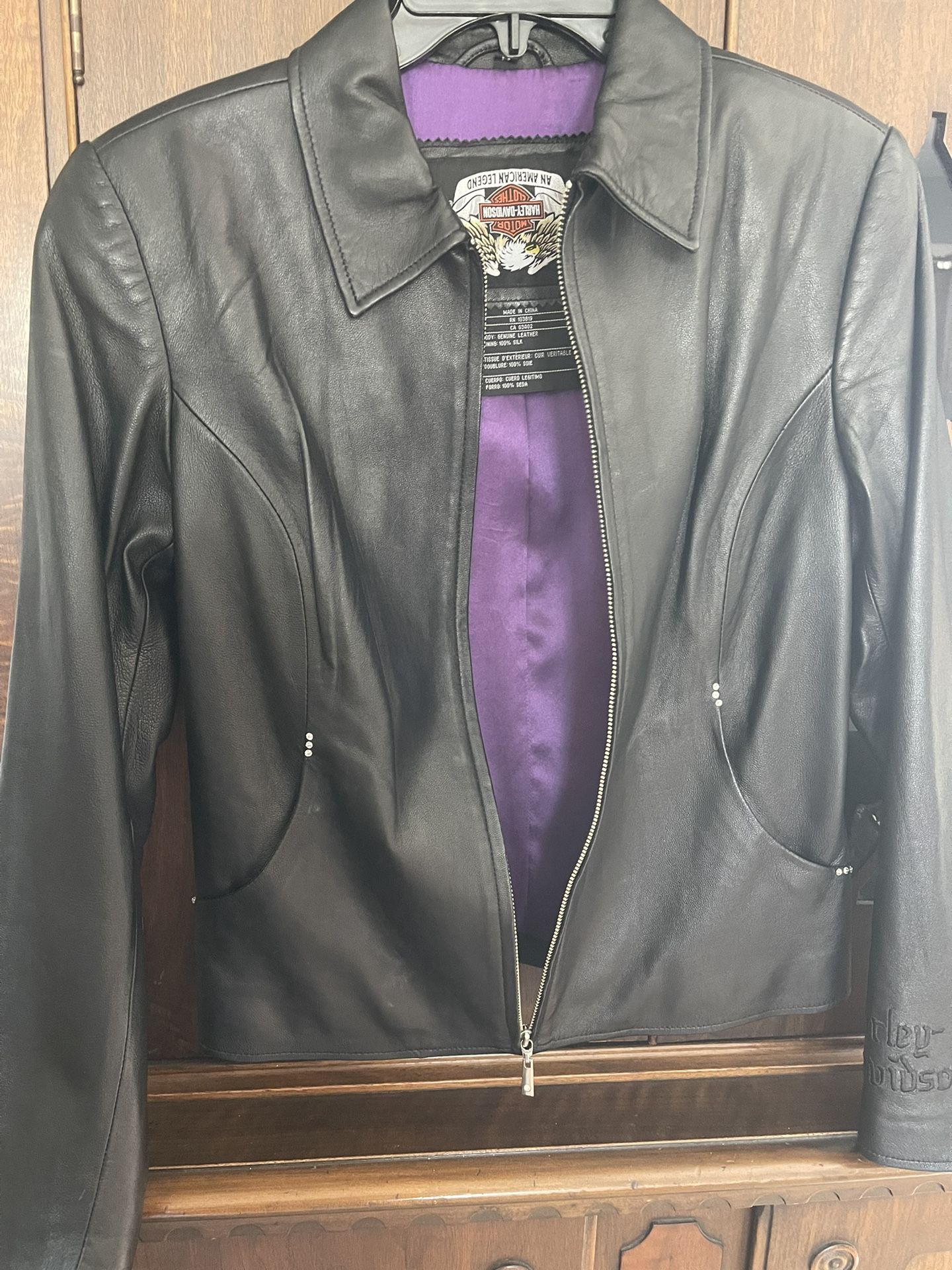 Harley Davidson, Ladies Medium Black Leather Jacket With Rhinestones
