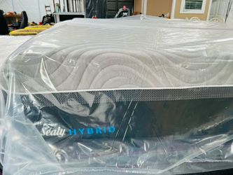 Queen Sealy hybrid mattress set
