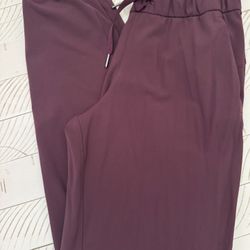 Lululemon Jogger Size 4 