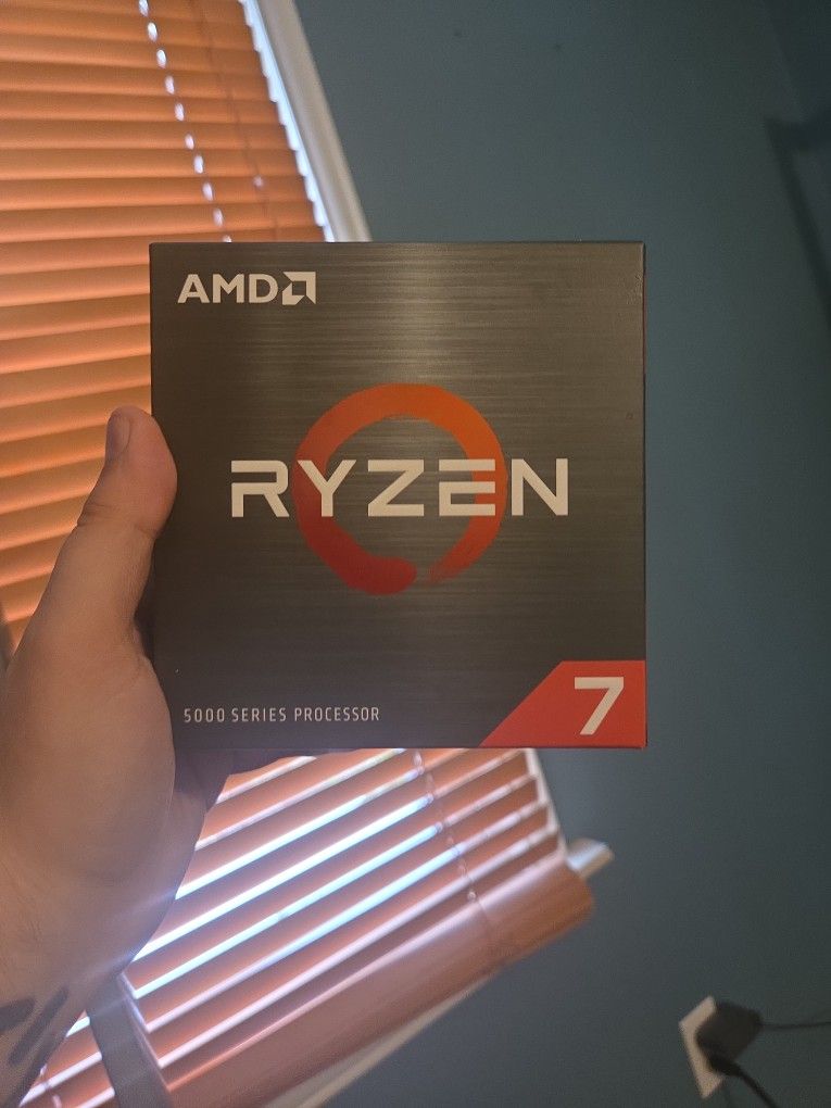 Ryzen 7 5700x 8 Core. 16 Thread 4.6ghz Cpu NEW IN BOX