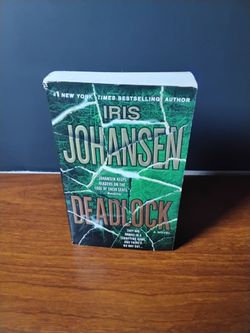 Deadlock by Iris Johansen