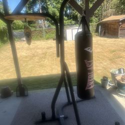 Everlasting Heavy Bag/speed Bag Stand