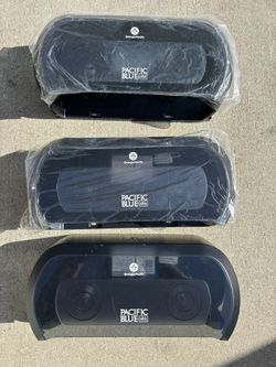 GEORGIA-PACIFIC Toilet Paper Dispenser: Coreless, Horizontal Double Roll, Plastic, Smoke