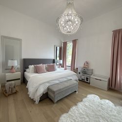 King Size Lift Up Storage Bed Frame with 51.2" Wingback Headboard, Linen Upholstered Platform Bed, Hydraulic Support System, Reinforced Metal Structur