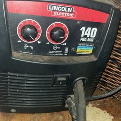 Lincoln Electric MiG Welder
