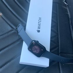  Apple Watch SE3 44 mm