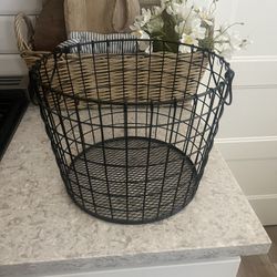 Black Metal Basket With Handles $12