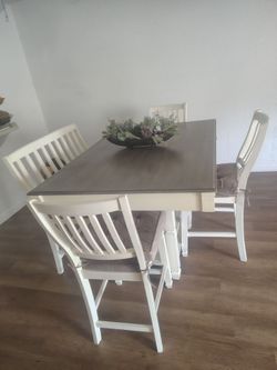 Dinning table