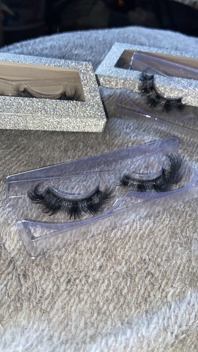 Lashes