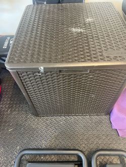 Outdoor storage - free