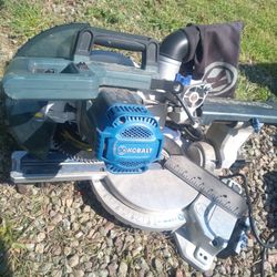 Kobalt Compact 10-in 15-Amps Dual Bevel Sliding Compound Corded Miter Saw