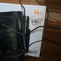 WD Elements Desktop HHD Storage 14TB USB 3.0 External Drive with Box 