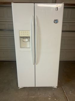 GE Refrigerator