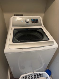 GE Washer and dryer combo